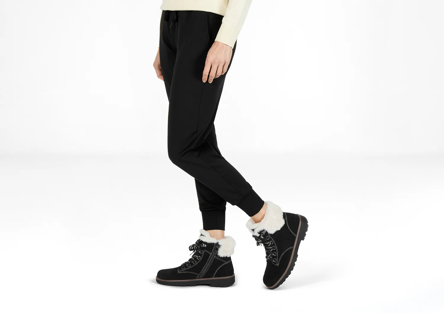 Stella - Black - Image 2
